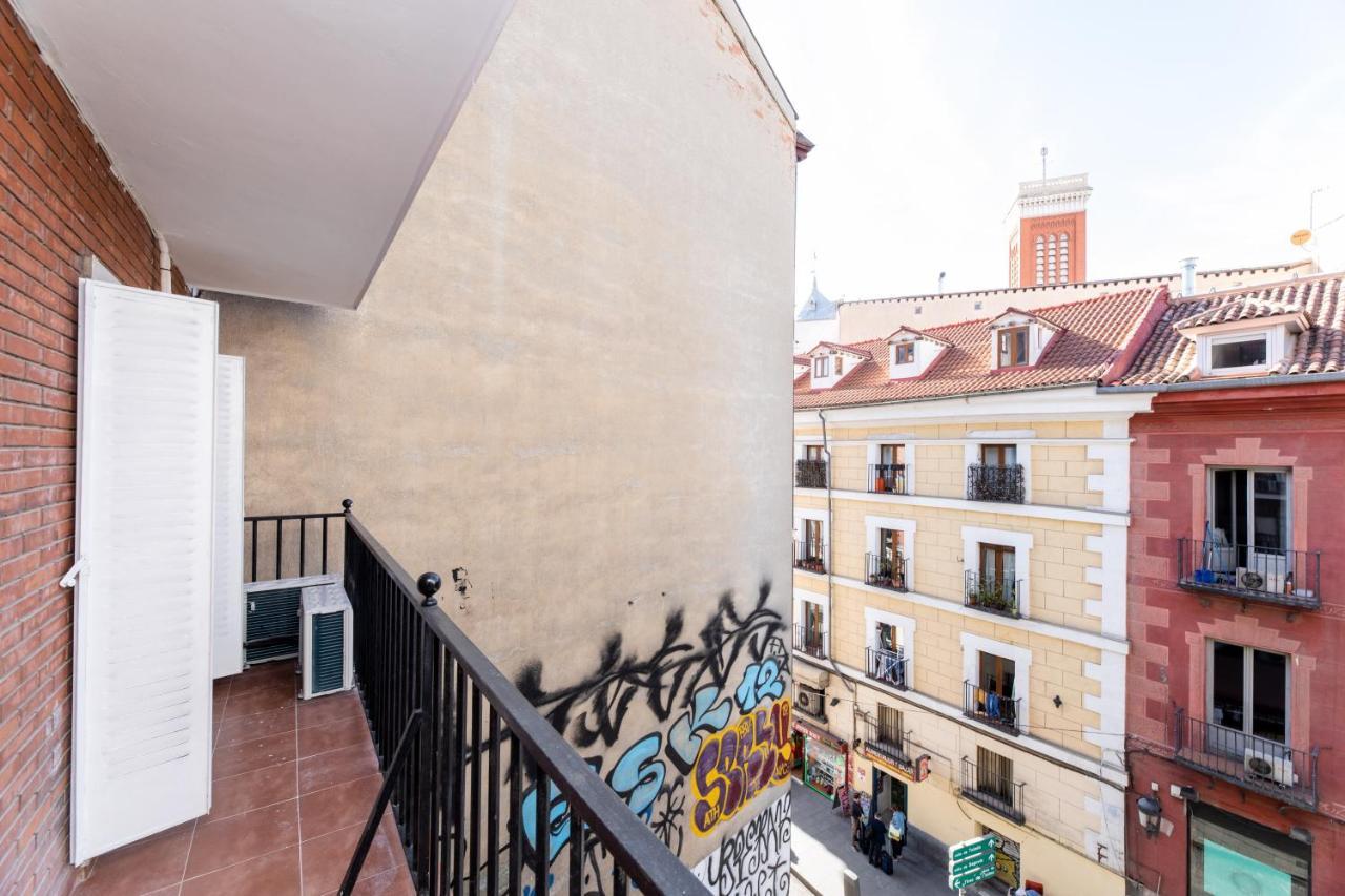 Los Apartamentos Jacinto Benavente Centro マドリード エクステリア 写真