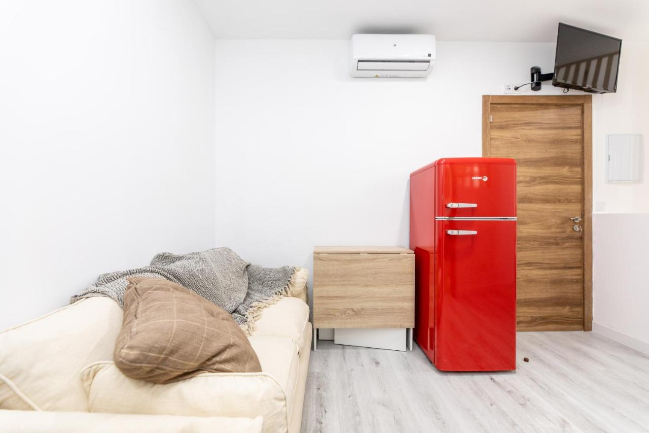 Los Apartamentos Jacinto Benavente Centro マドリード エクステリア 写真