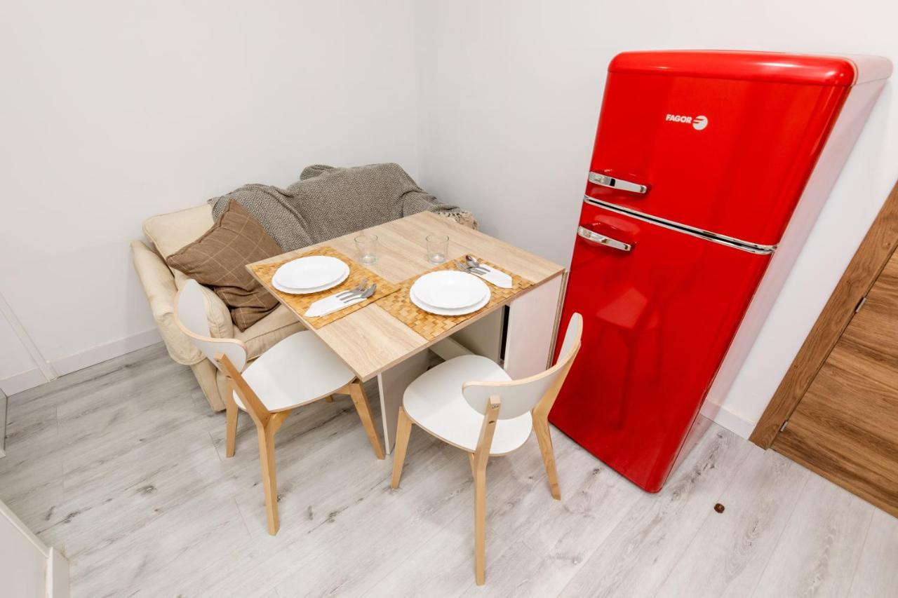 Los Apartamentos Jacinto Benavente Centro マドリード エクステリア 写真