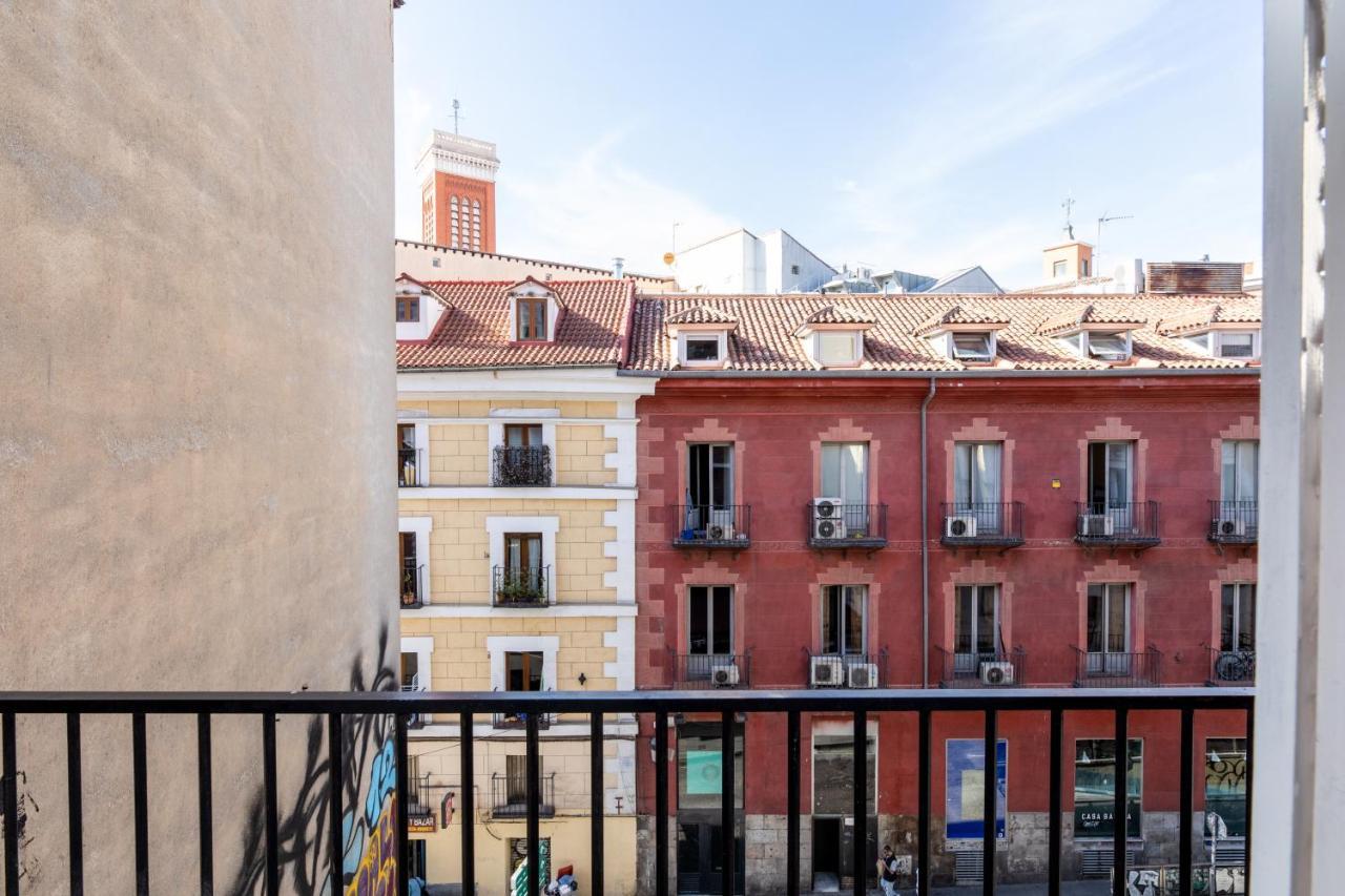Los Apartamentos Jacinto Benavente Centro マドリード エクステリア 写真
