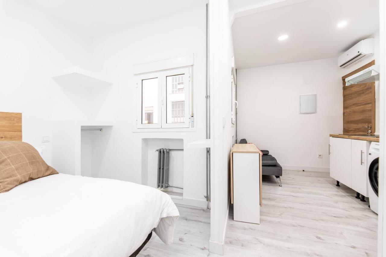 Los Apartamentos Jacinto Benavente Centro マドリード エクステリア 写真