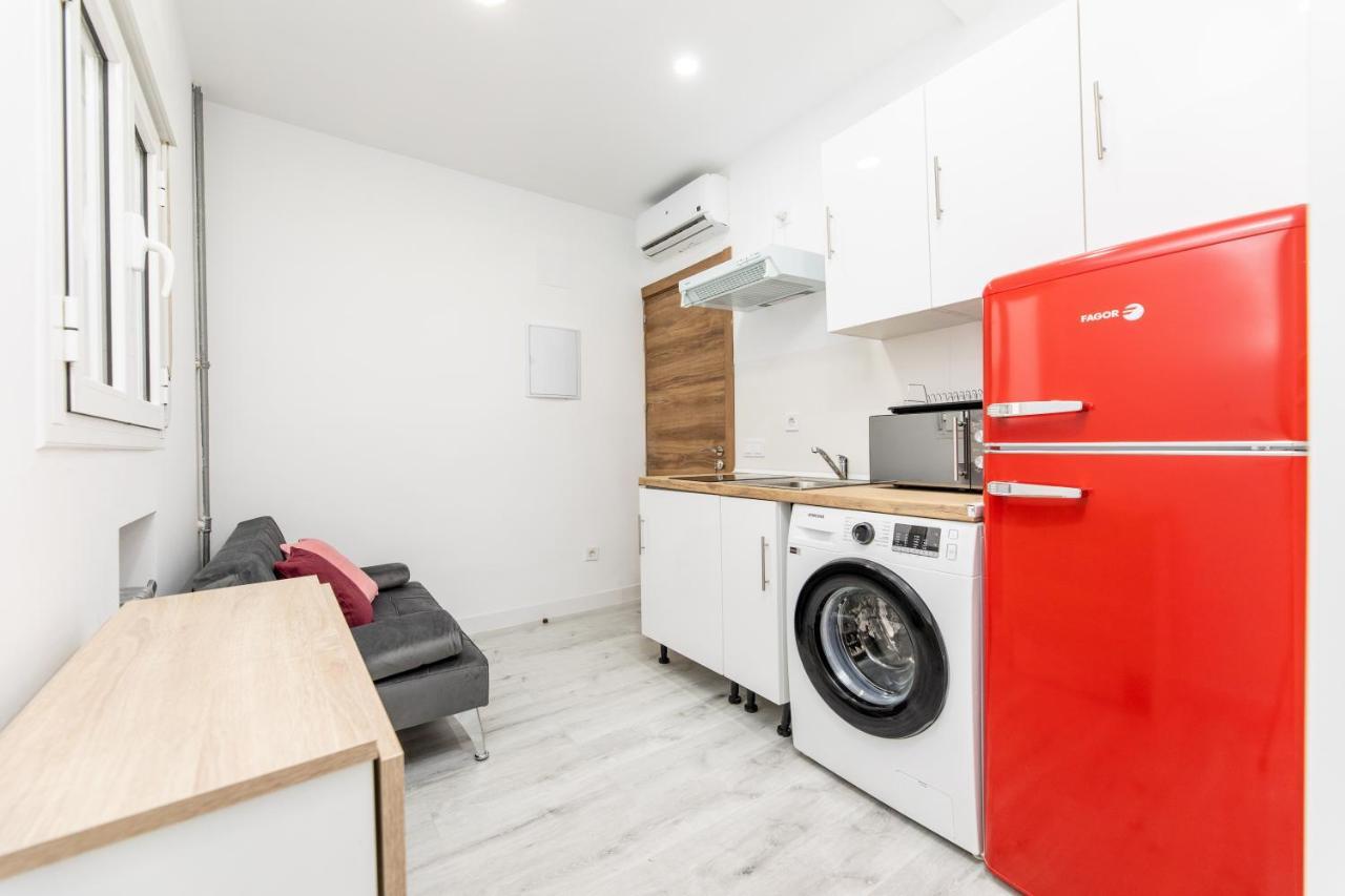 Los Apartamentos Jacinto Benavente Centro マドリード エクステリア 写真