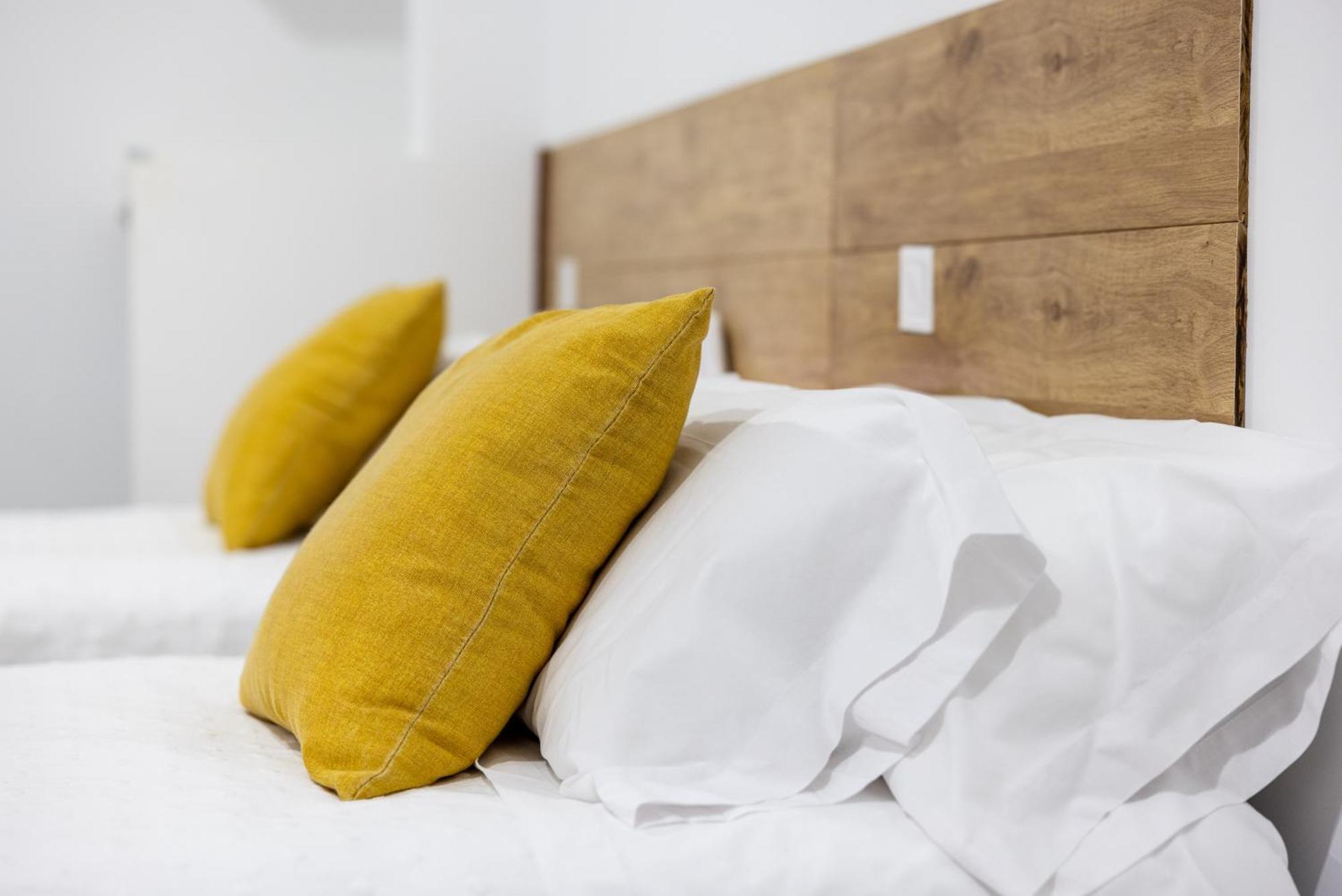 Los Apartamentos Jacinto Benavente Centro マドリード エクステリア 写真