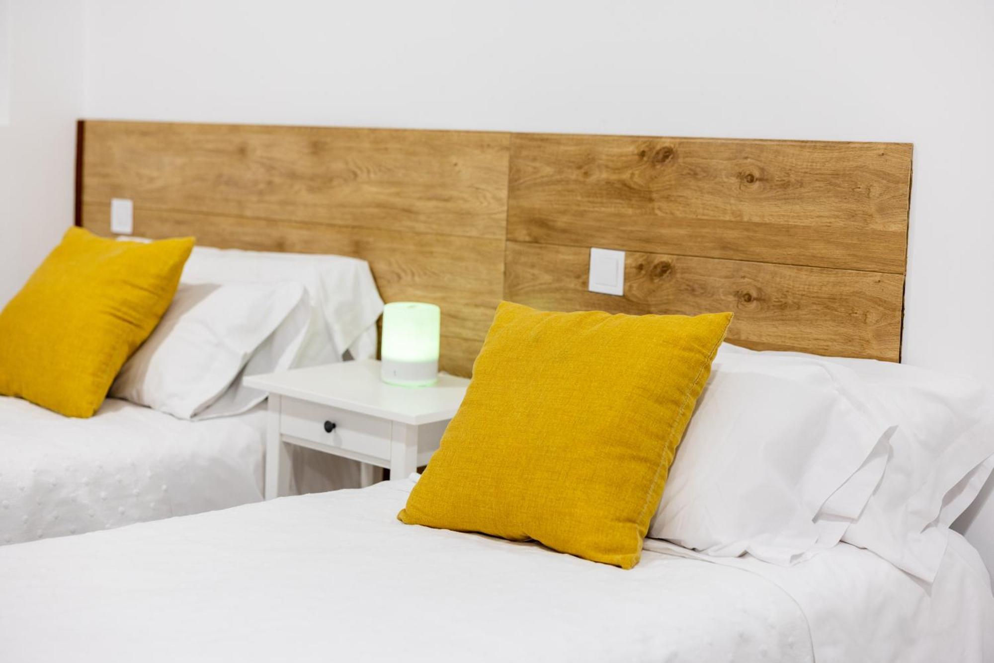 Los Apartamentos Jacinto Benavente Centro マドリード エクステリア 写真