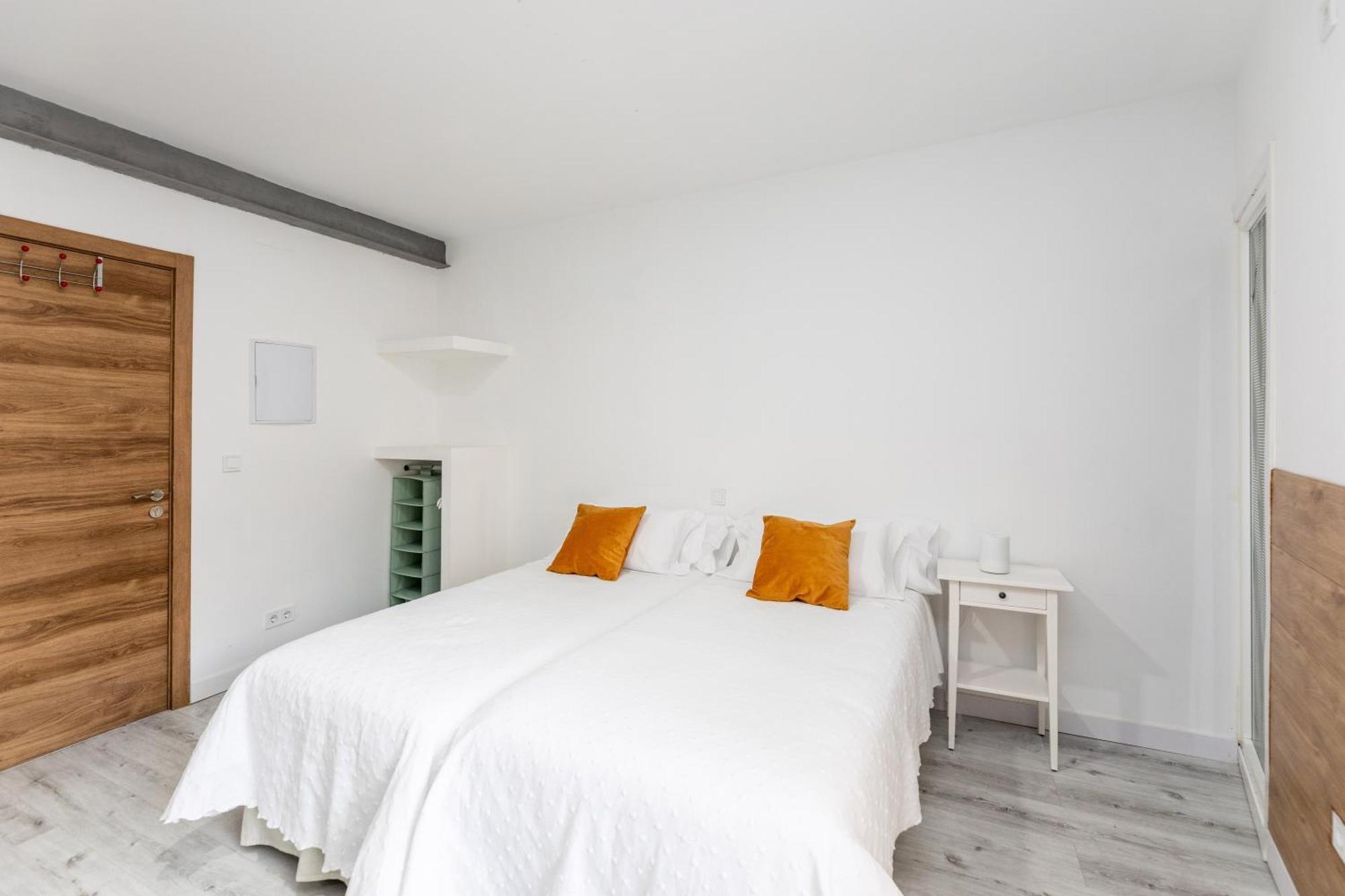 Los Apartamentos Jacinto Benavente Centro マドリード エクステリア 写真