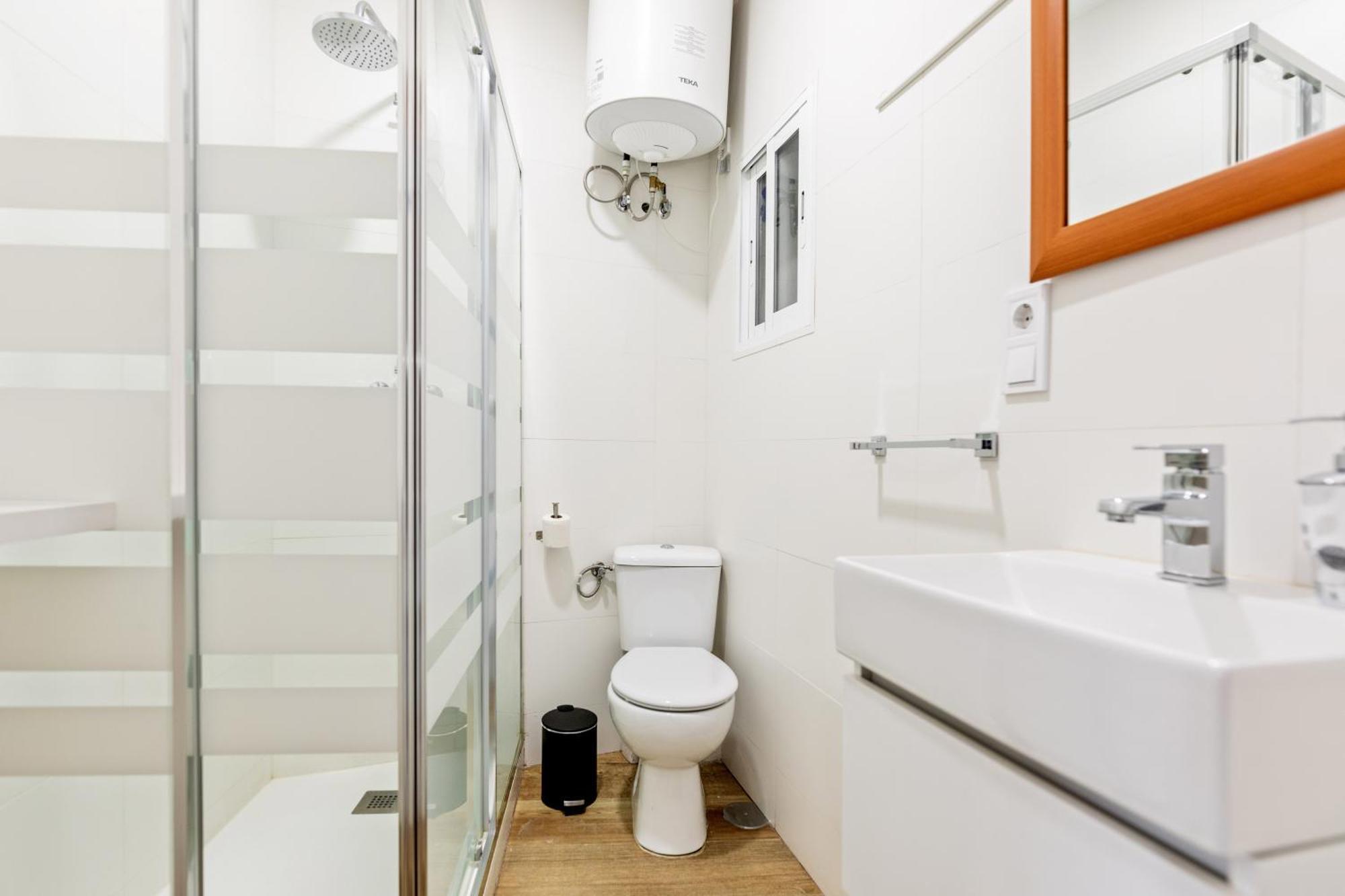 Los Apartamentos Jacinto Benavente Centro マドリード エクステリア 写真